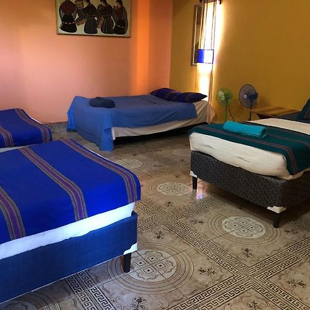 La Casa Colorada Hostel San Benito Εξωτερικό φωτογραφία