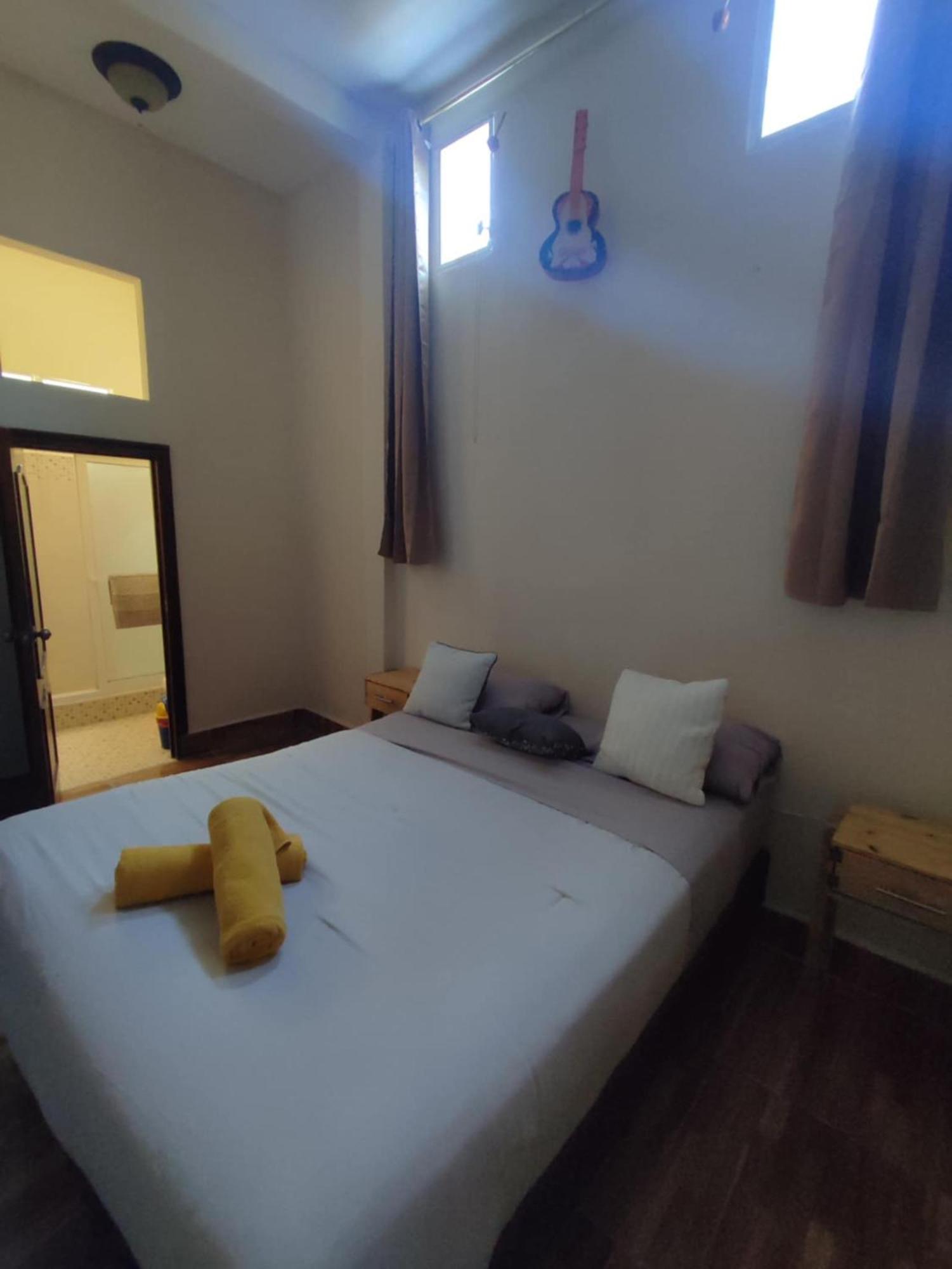 La Casa Colorada Hostel San Benito Εξωτερικό φωτογραφία